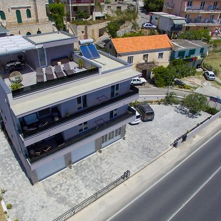 Luxury Apartments Beach Jesenice  Eksteriør bilde