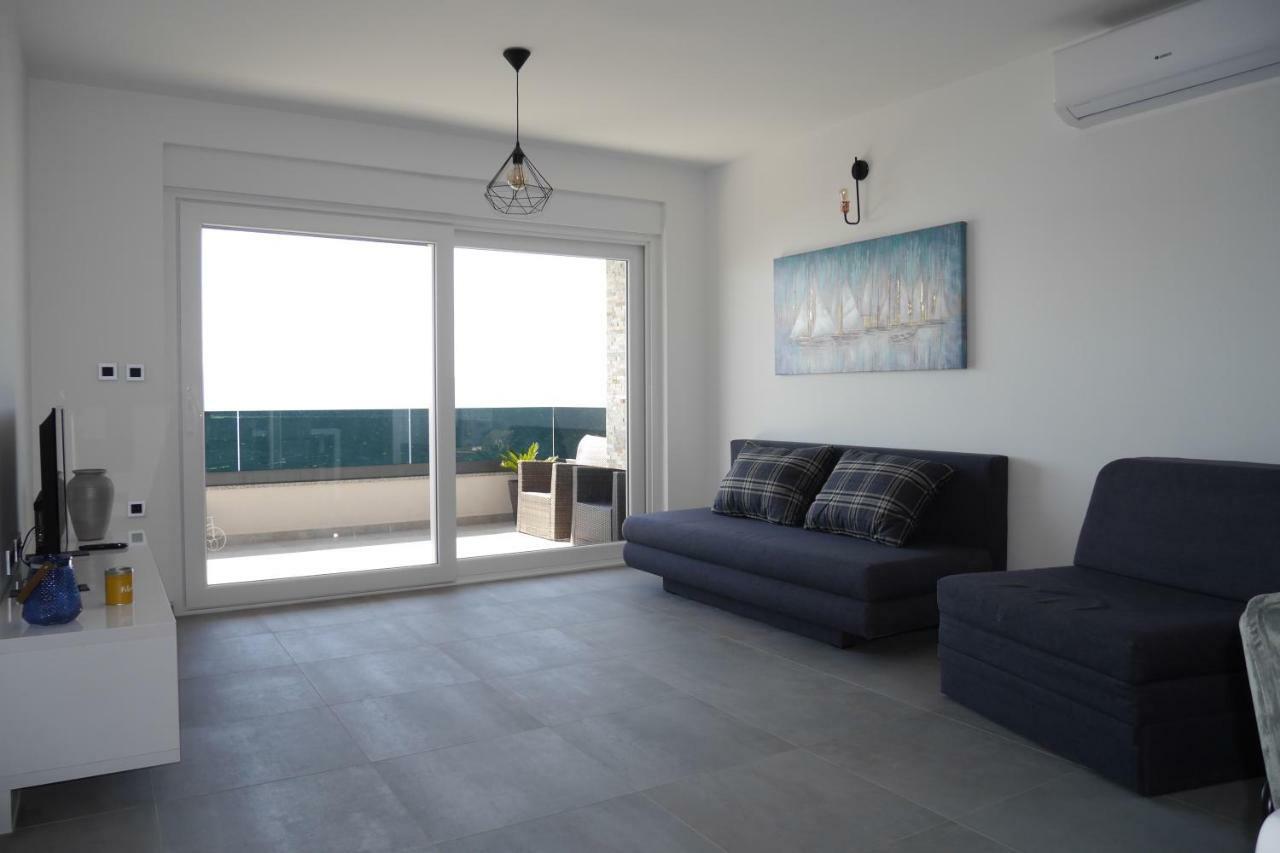 Luxury Apartments Beach Jesenice  Eksteriør bilde